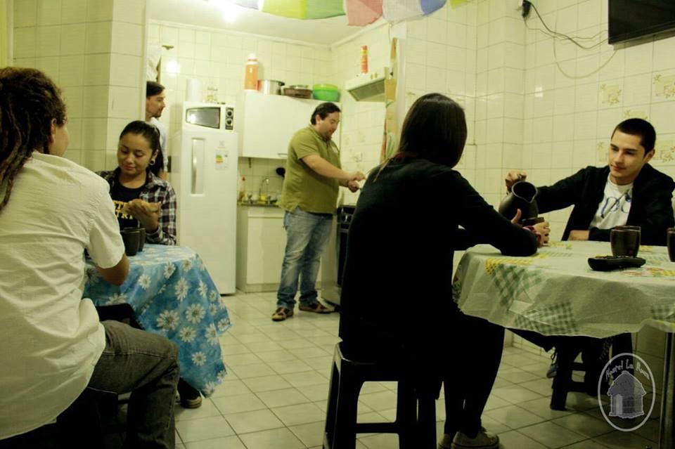 La Ruca Hostel Сантяго Екстериор снимка