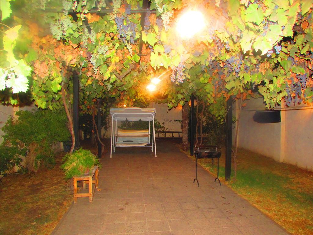 La Ruca Hostel Сантяго Екстериор снимка